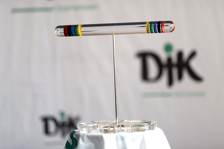 Dr. Bettina Rulofs hat den DJK-Ethik-Preis des Sports erhalten