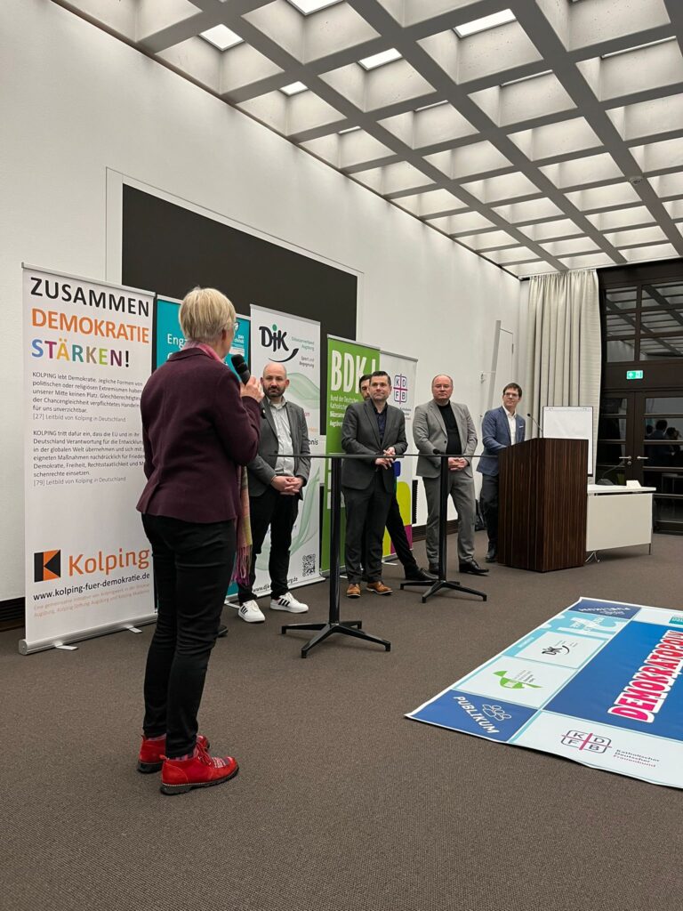Demokratopoly- Wahlkampf mal anders!