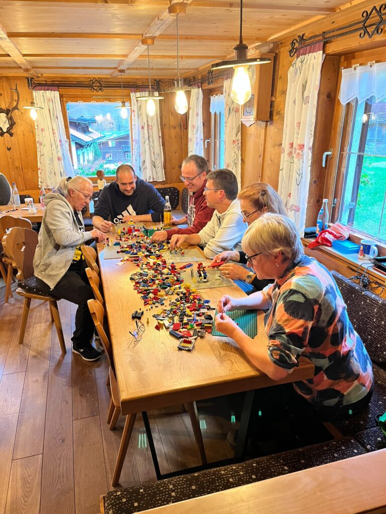 Gemeinsam denken, bauen und lachen – Präsidiumsklausur in Berwang